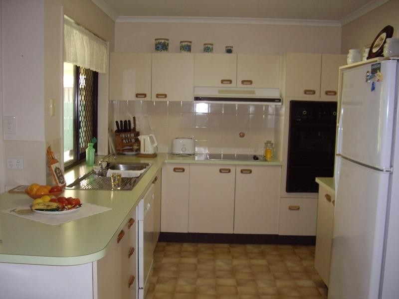 61 Chelsea Crescent, Minyama QLD 4575