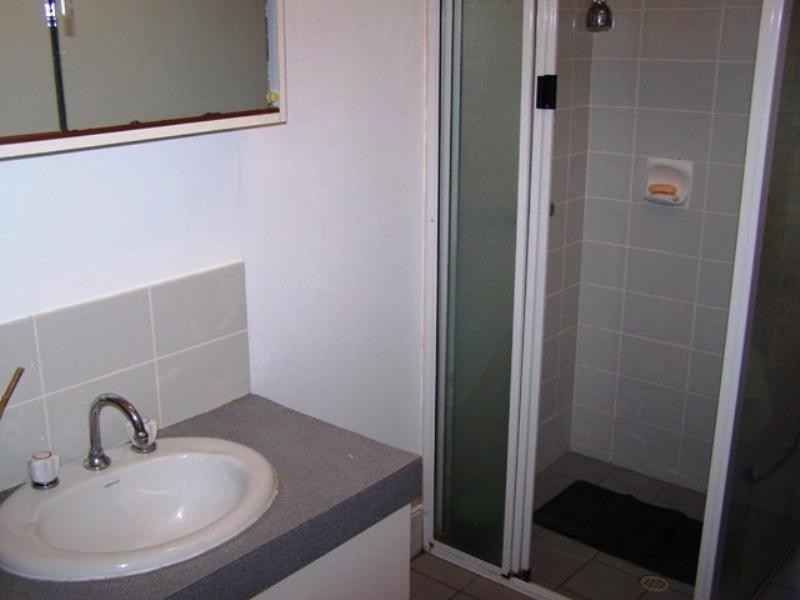 1/38 Saleng Crescent, Warana QLD 4575
