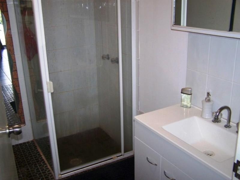 2/38 Saleng Crescent, Warana QLD 4575