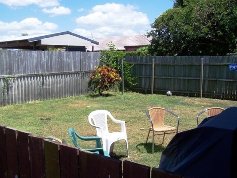 2/38 Saleng Crescent, Warana QLD 4575