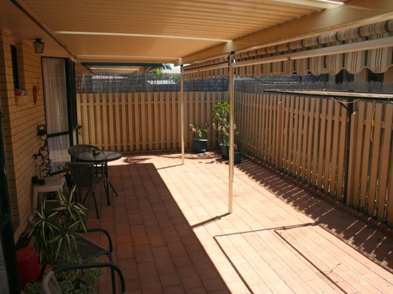 242/4 Melody Court, Warana QLD 4575