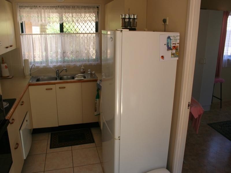 242/4 Melody Court, Warana QLD 4575