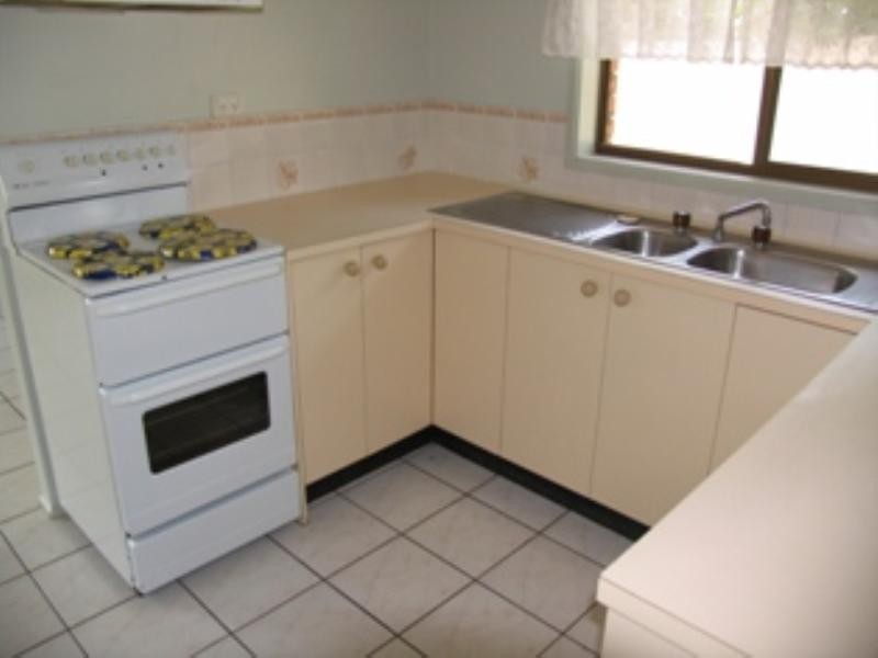 2 Honeysuckle Drive, Bokarina QLD 4575