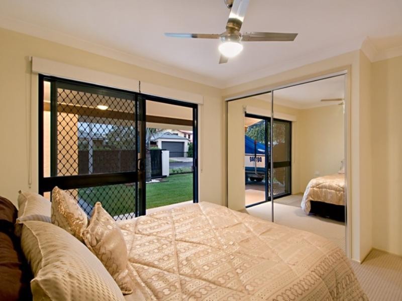 16 Boorook Street, Buddina QLD 4575