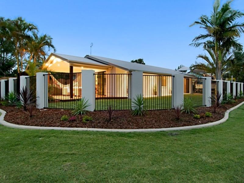 16 Boorook Street, Buddina QLD 4575