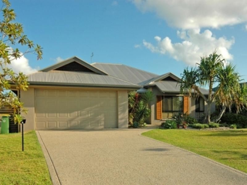 4 Madagascar Court, Parrearra QLD 4575