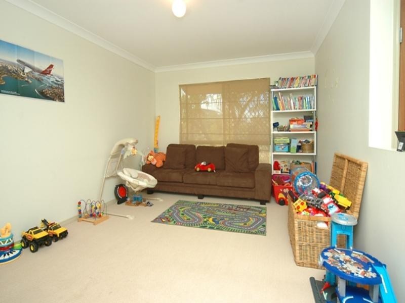 4 Madagascar Court, Parrearra QLD 4575