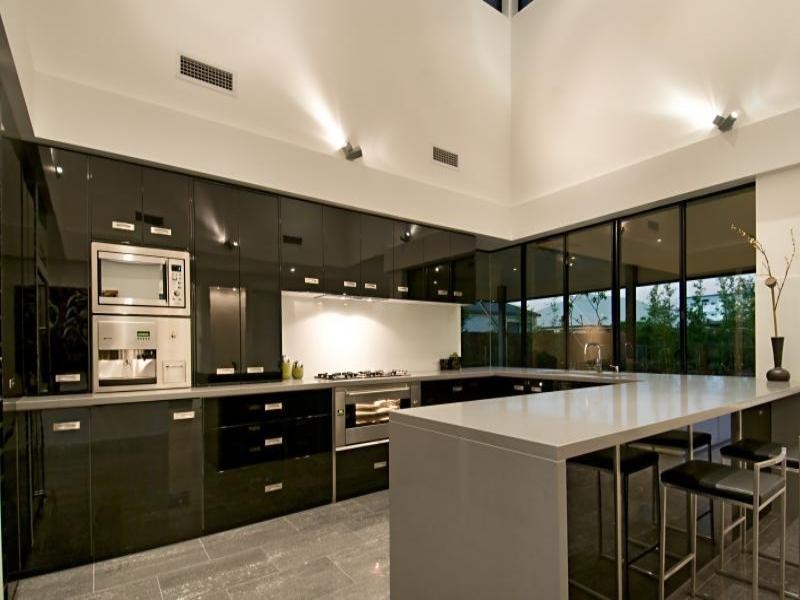 9 Mauritius Crescent, Parrearra QLD 4575