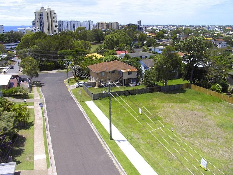 7 Lawrence Street, Mooloolaba QLD 4557