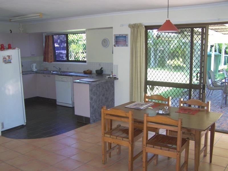 98 Oceanic Drive, Warana QLD 4575