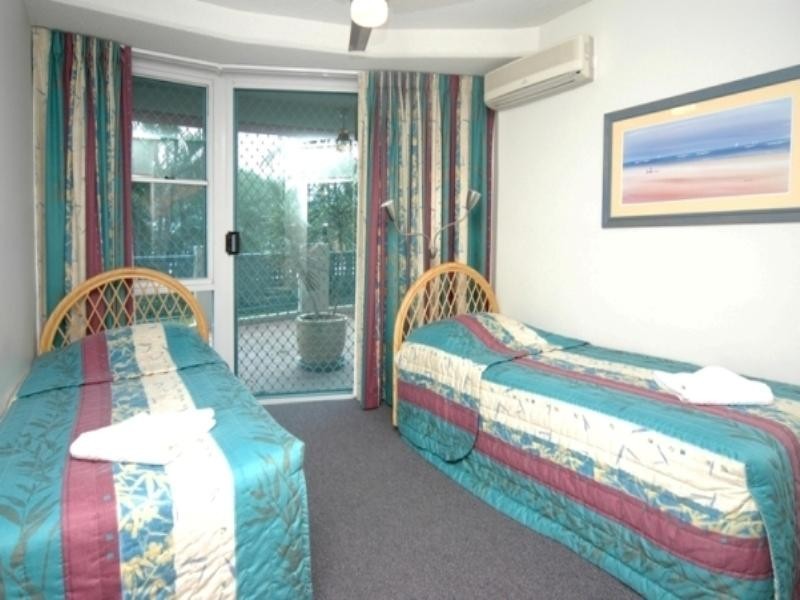 2/42-56 River Esplanade, Mooloolaba QLD 4557