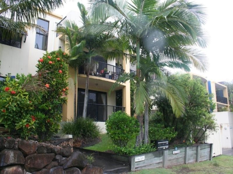 1 George Street, Alexandra Headland QLD 4572