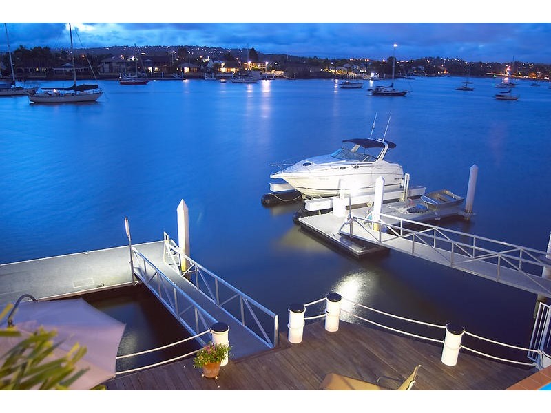 90 Mooloolah Drive, Minyama QLD 4575