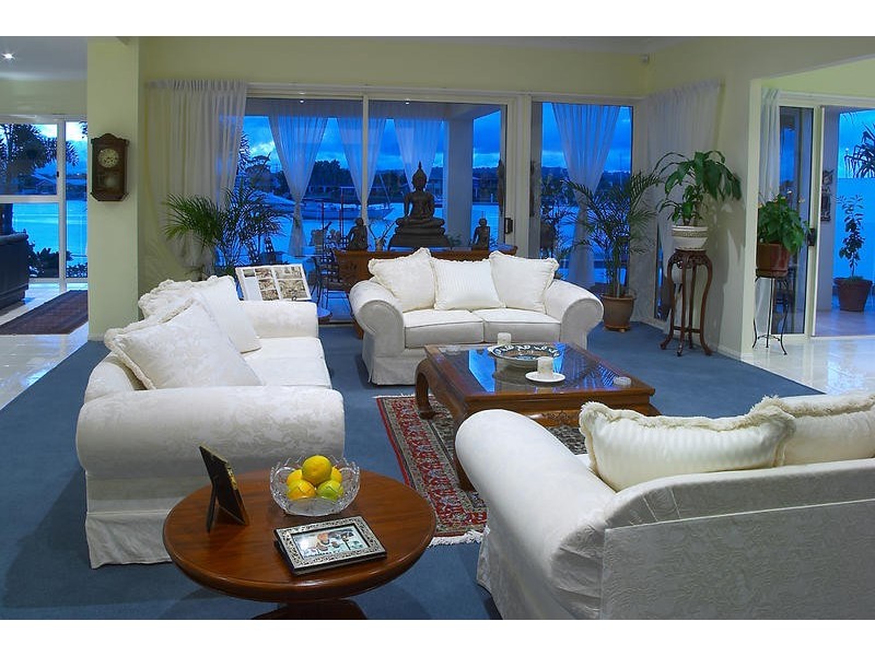 90 Mooloolah Drive, Minyama QLD 4575