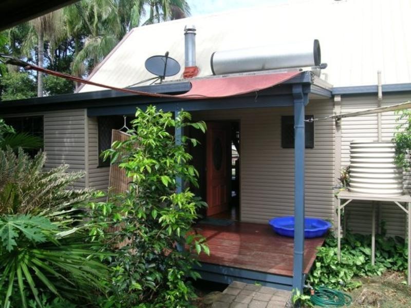 47 Palm Drive, Mooloolaba QLD 4557