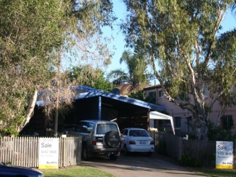 1 & 2/79 Iluka Avenue, Buddina QLD 4575