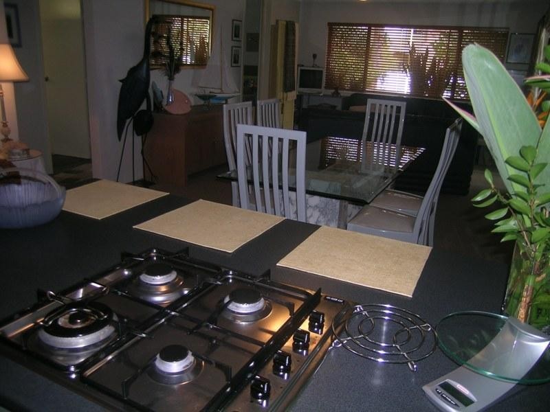 2/11 Alice Street, Alexandra Headland QLD 4572