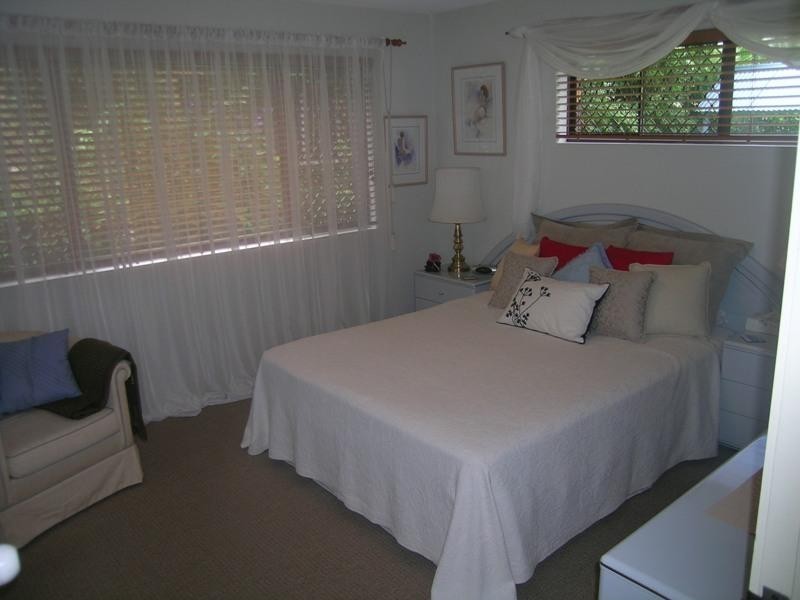 2/11 Alice Street, Alexandra Headland QLD 4572