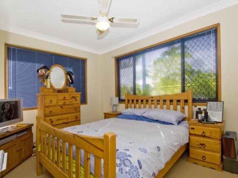 13 Paraka Court, Mountain Creek QLD 4557