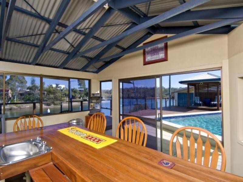 13 Paraka Court, Mountain Creek QLD 4557