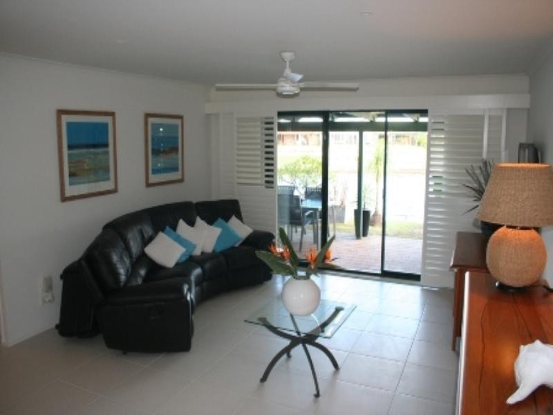 197/4 Melody Court, Warana QLD 4575