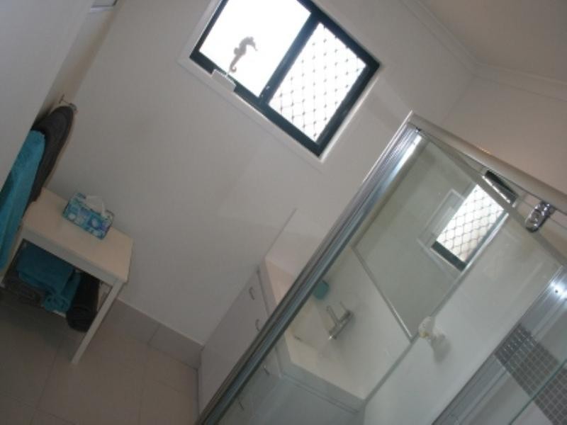 197/4 Melody Court, Warana QLD 4575