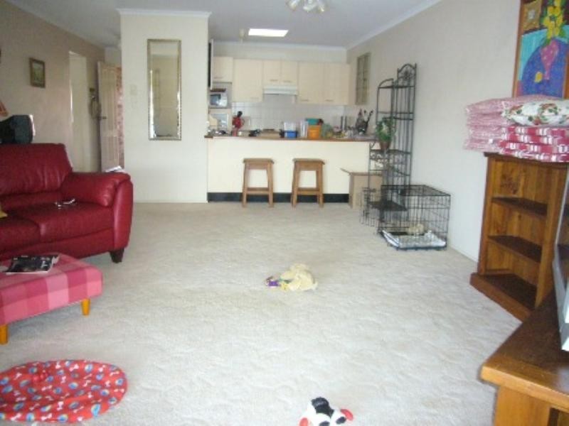 280/6 Melody Court, Warana QLD 4575