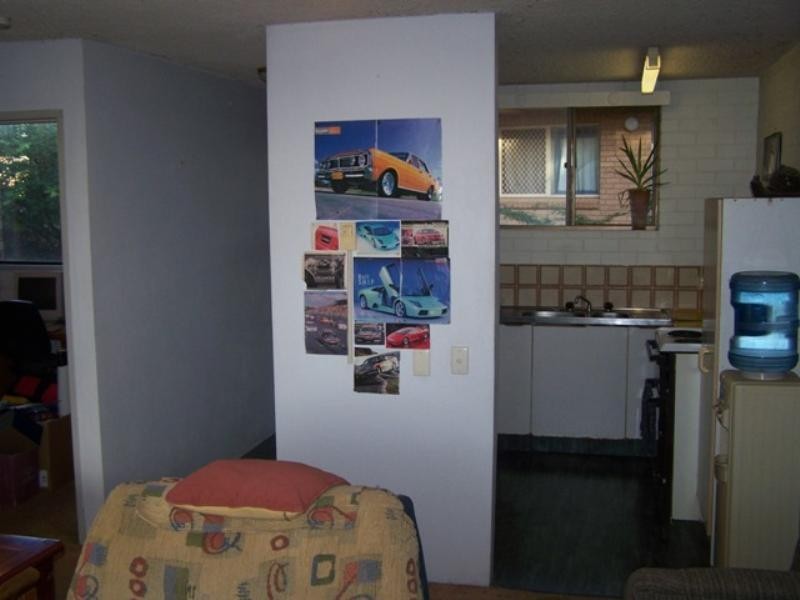 2/65 Yakola Parade, Alexandra Headland QLD 4572