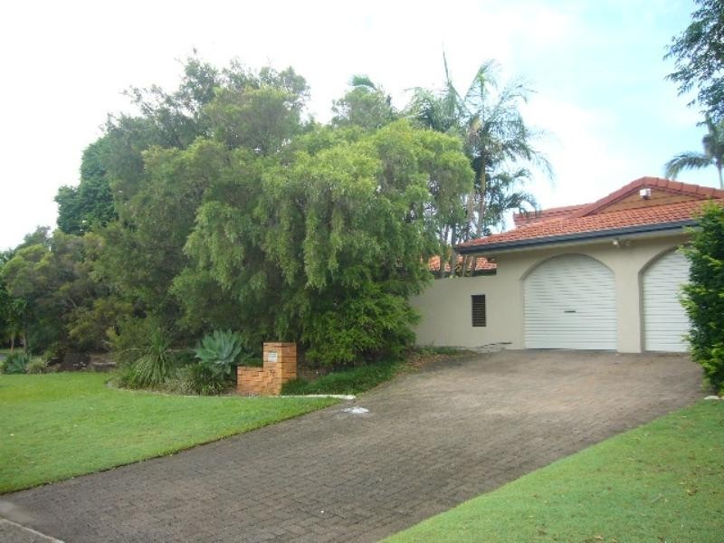 72 Brentwood Avenue, Mooloolaba QLD 4557