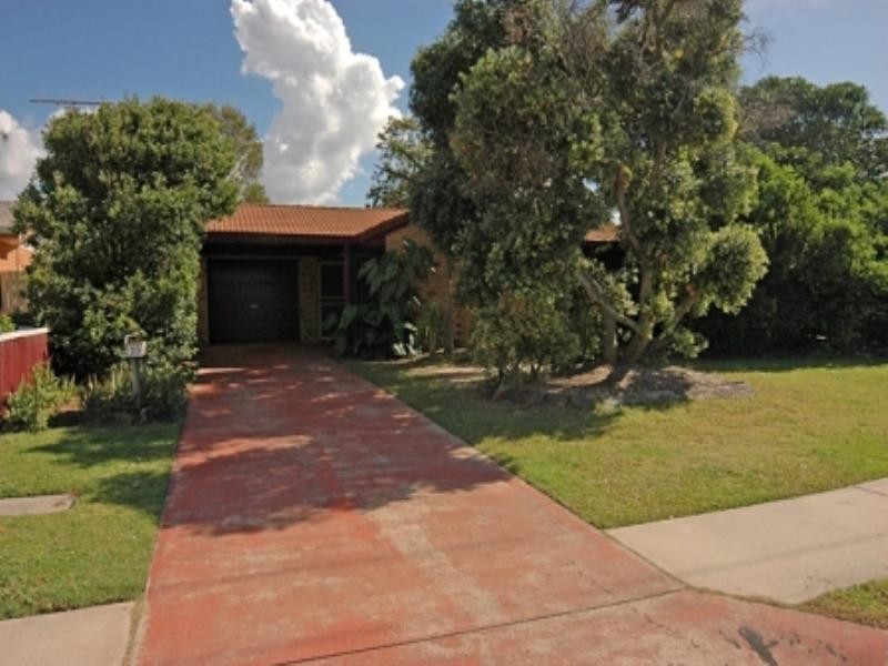 30 Balyata Street, Warana QLD 4575