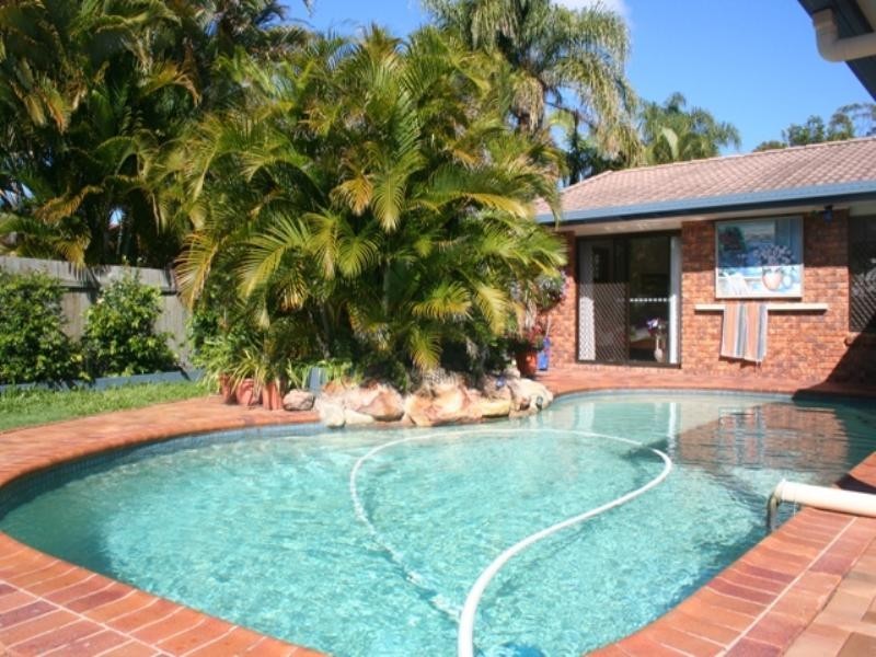 5 Applegin Court, Mooloolaba QLD 4557