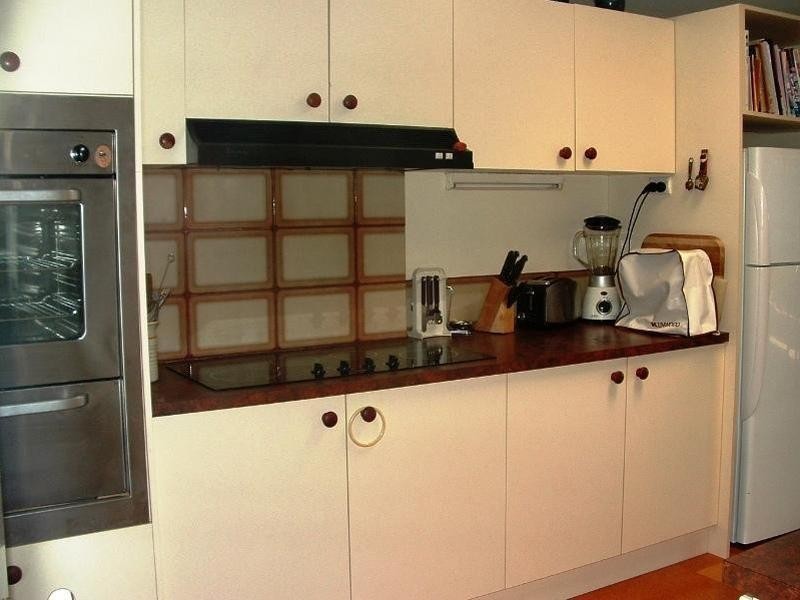 2 Carwoola Street, Mooloolaba QLD 4557