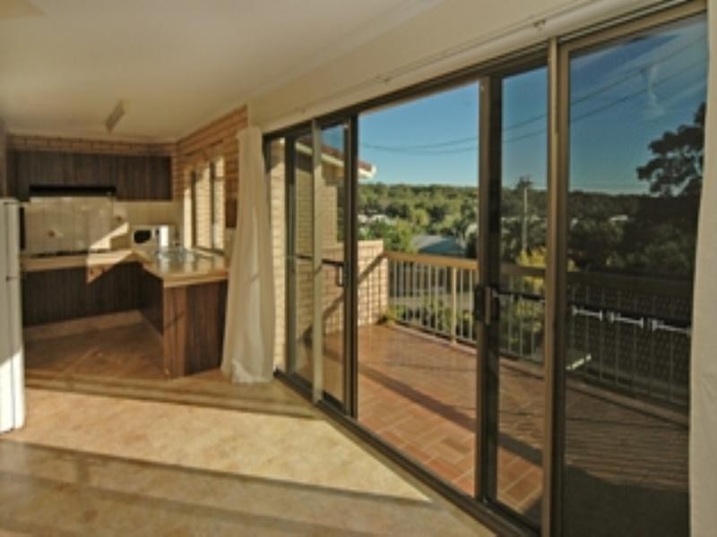 11/16 Camfield Street, Alexandra Headland QLD 4572