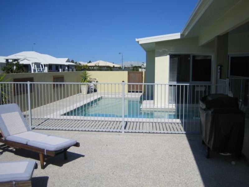 18 Margarita Court, Parrearra QLD 4575