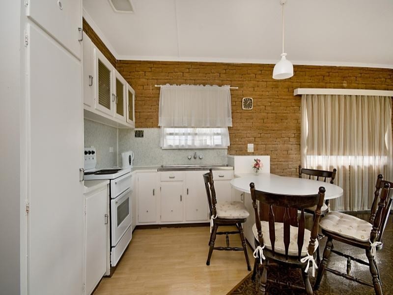 30 George Street, Alexandra Headland QLD 4572