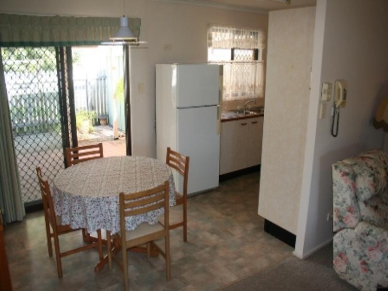 16/10 Melody Court, Warana QLD 4575