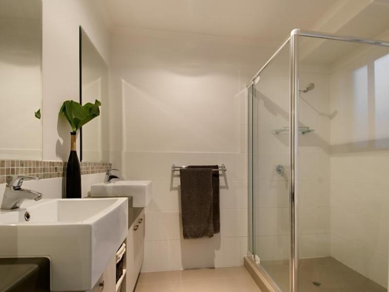 2 Bateman Street, Sippy Downs QLD 4556