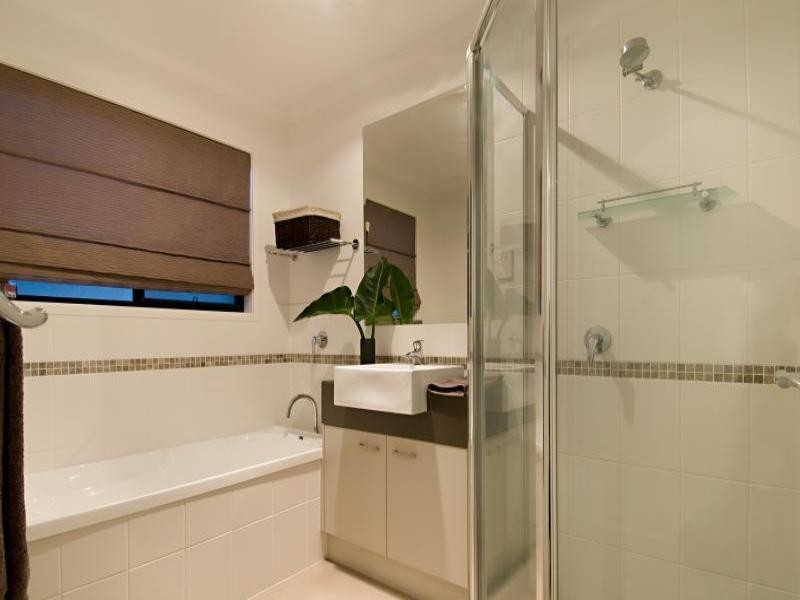 2 Bateman Street, Sippy Downs QLD 4556