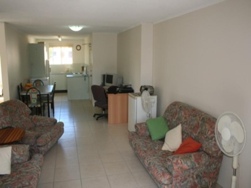 2/7 Corowa Court, Mooloolaba QLD 4557