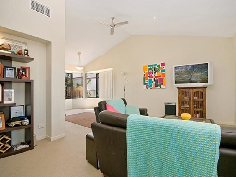 3 Flores Street, Parrearra QLD 4575