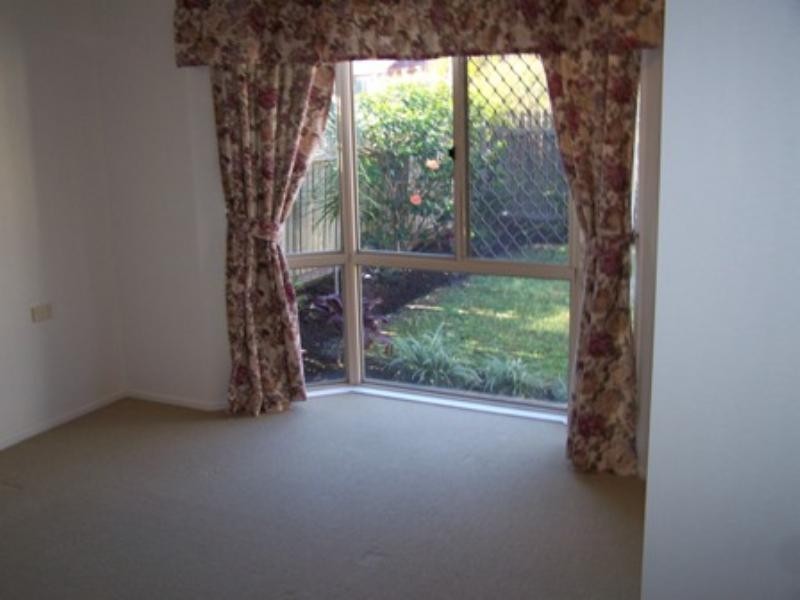 268/6 Melody Court, Warana QLD 4575