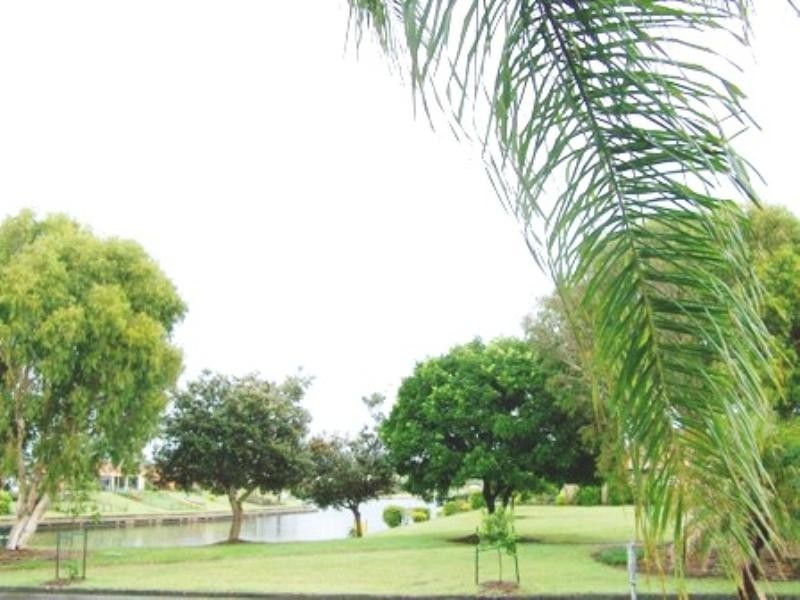 268/6 Melody Court, Warana QLD 4575