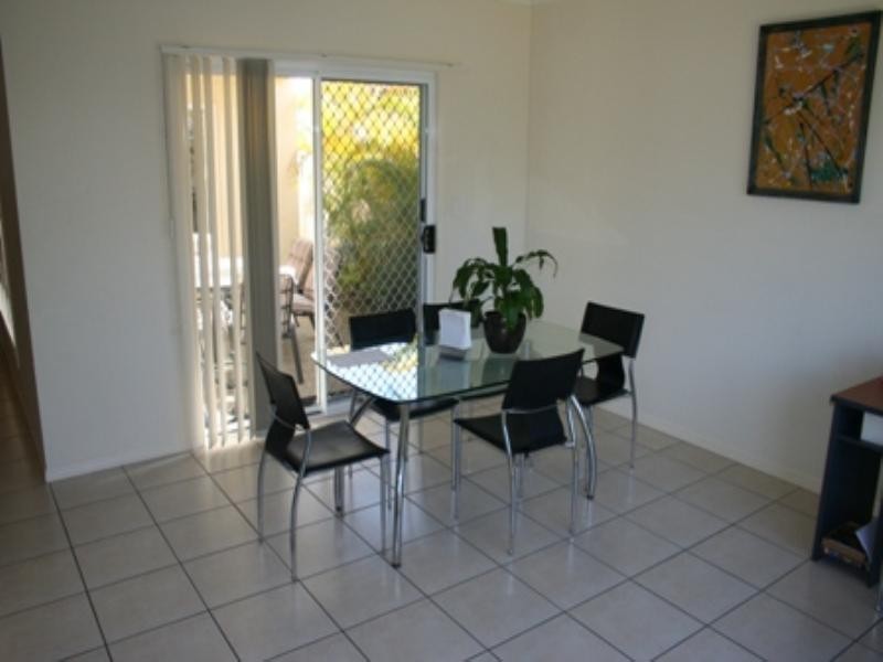10 Irving Place, Sippy Downs QLD 4556