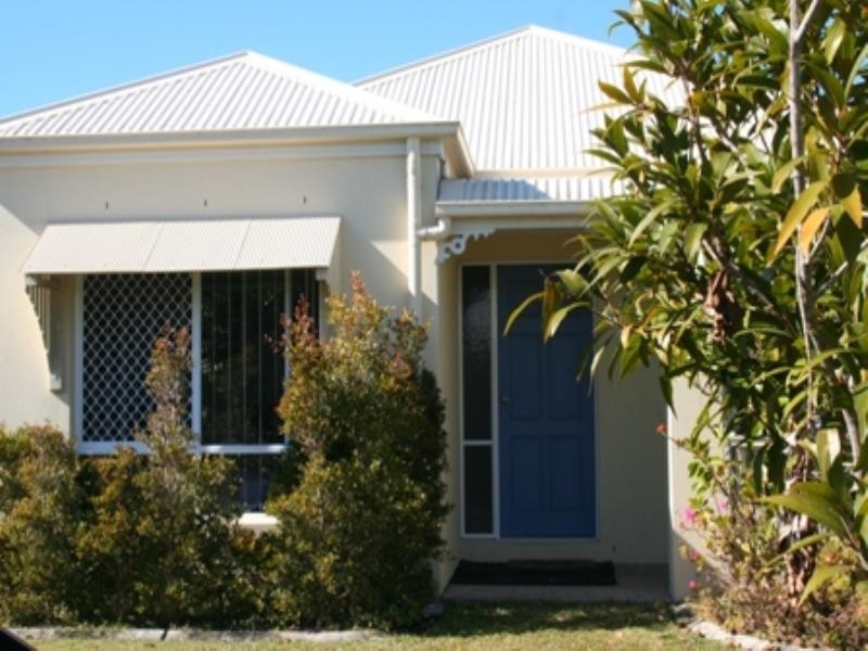 10 Irving Place, Sippy Downs QLD 4556