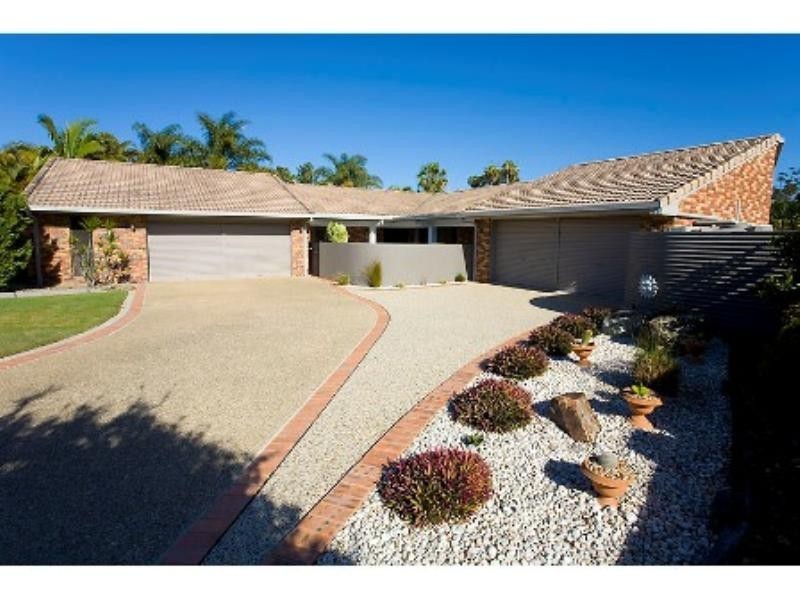 7 Poplar Place, Mooloolaba QLD 4557