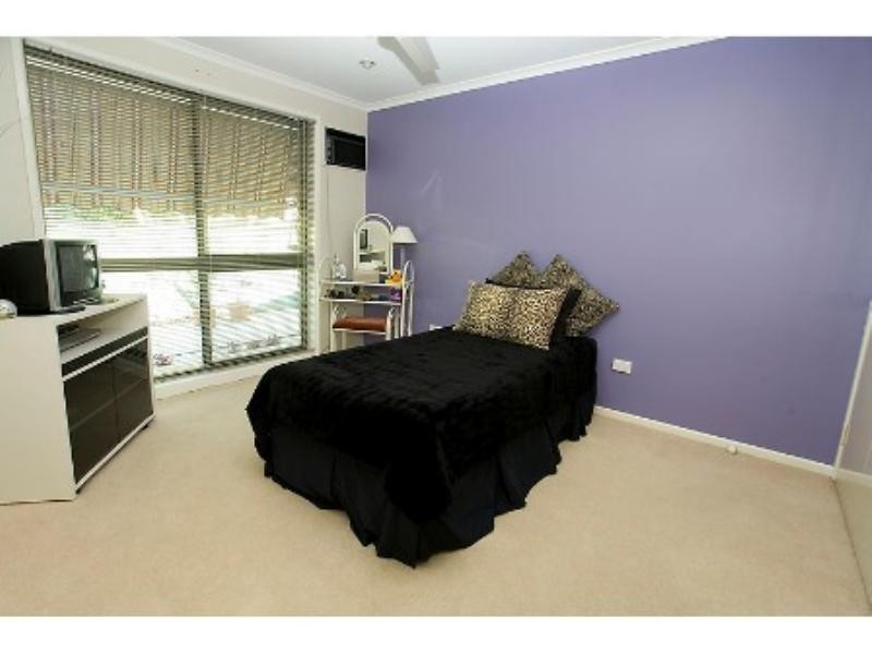 7 Poplar Place, Mooloolaba QLD 4557