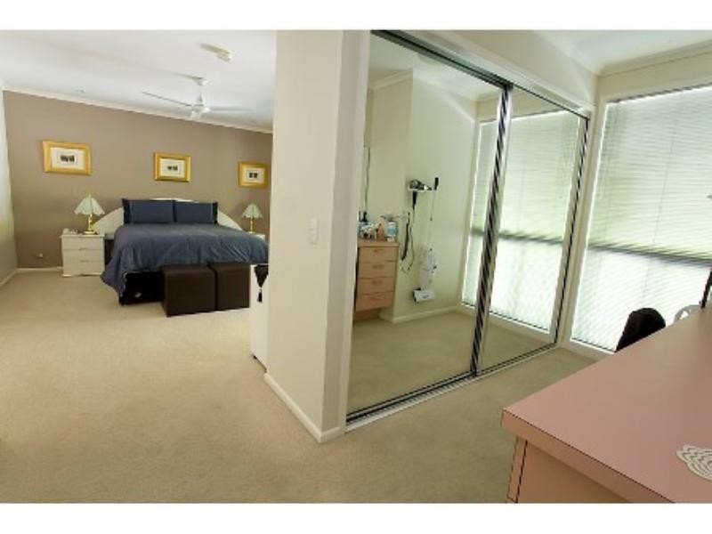 7 Poplar Place, Mooloolaba QLD 4557