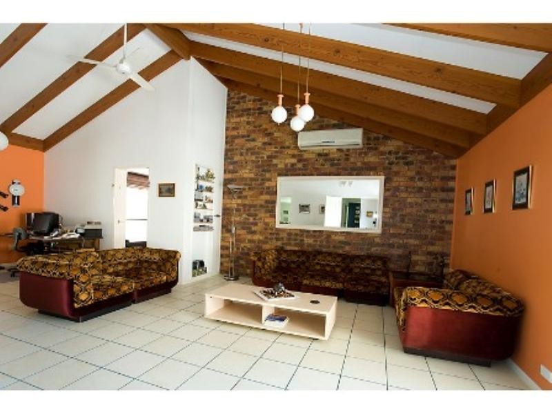 7 Poplar Place, Mooloolaba QLD 4557