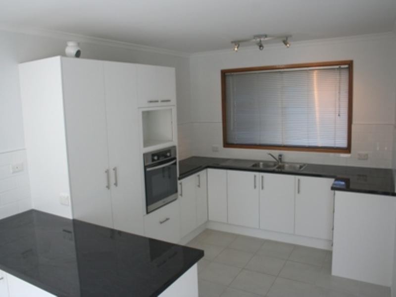29 Ocean View Avenue, Mooloolaba QLD 4557