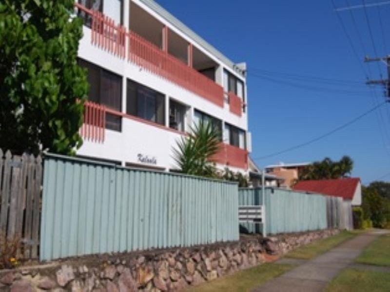 2/37 Buderim Avenue, Mooloolaba QLD 4557